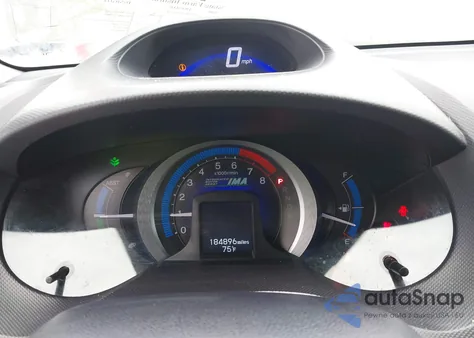 2010 Honda Insight Lx z USA, uszkodzony, nr VIN JHMZE2H54AS032345